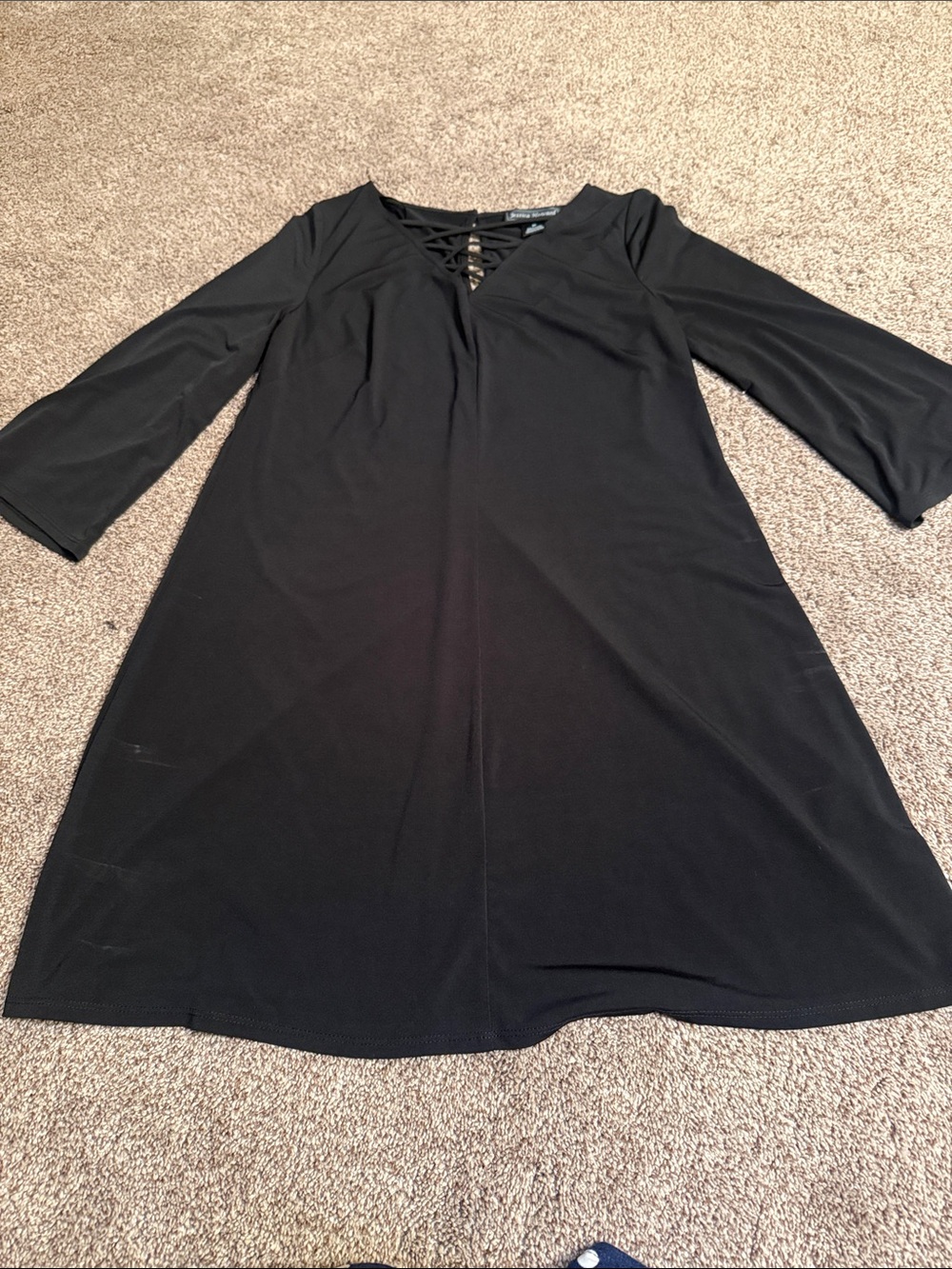 Jessica Howard Black Crisscross V-Neck Blouse